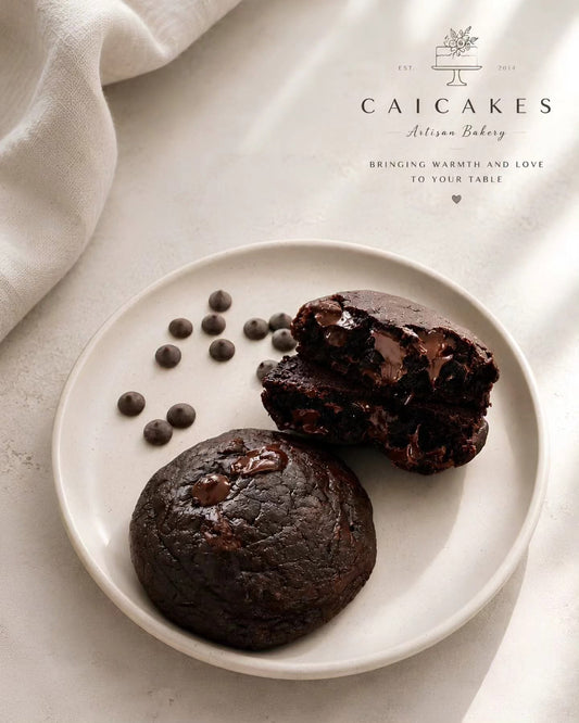 Noir Chocolate Chip Cookies
